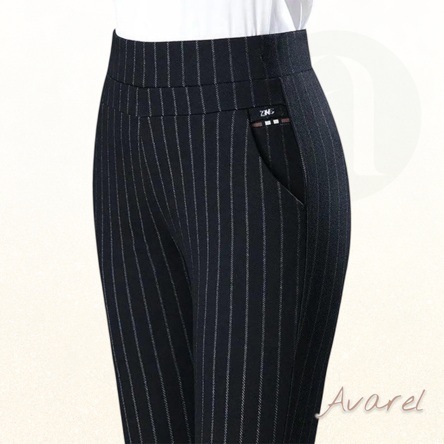 Stilvoll Hochtaillierte Hose mit praktische Tasche für de perfekte Look