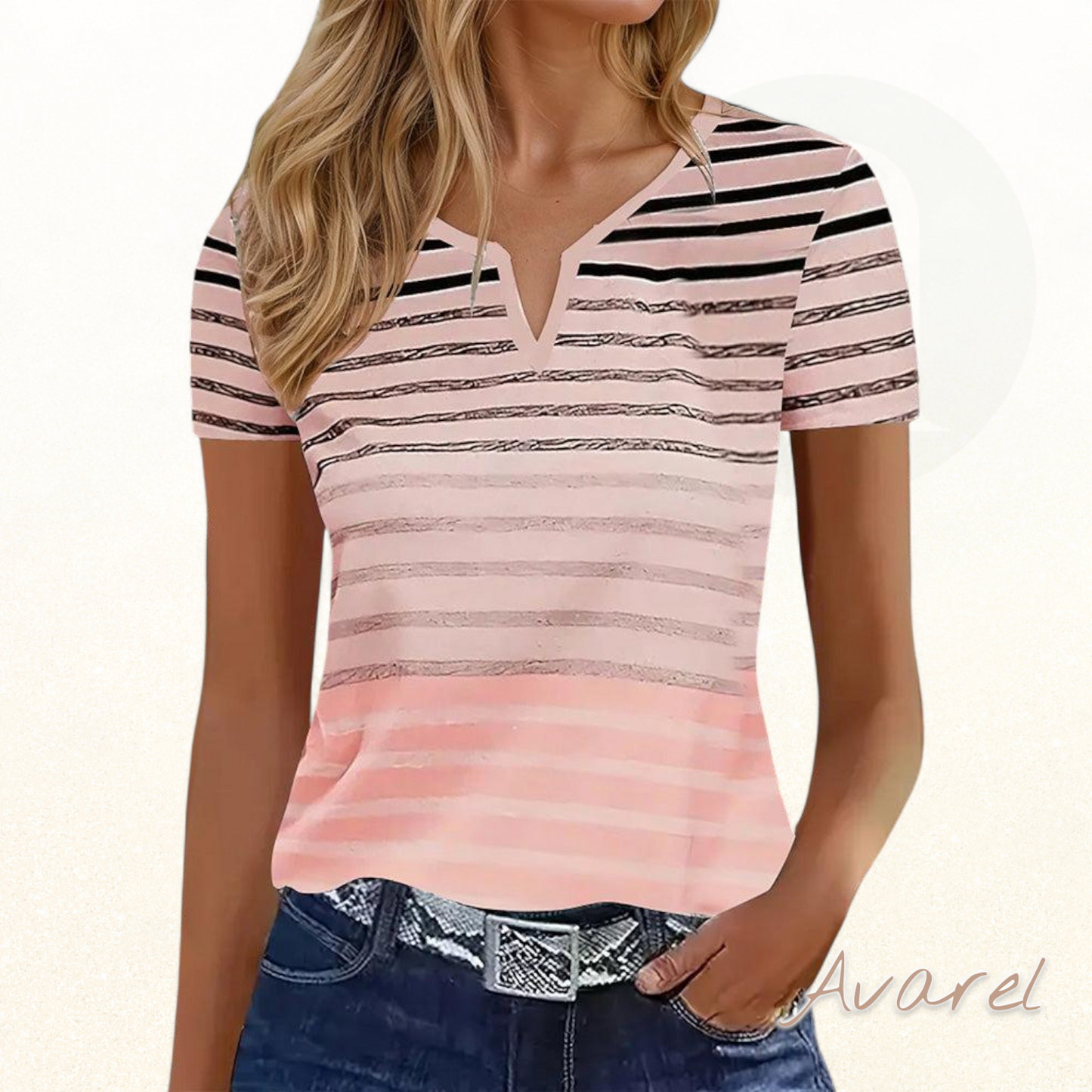 Läässigs, schmal gschnitts T-Shirt mit Streifem für en stylische Look