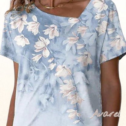 Stylischäs V-Ausschnitt T-Shirt mit elegante Bluemedetails