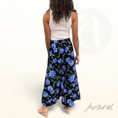 Eleganti weite Hose mit hohe Bund und hübsche Blume-Muster