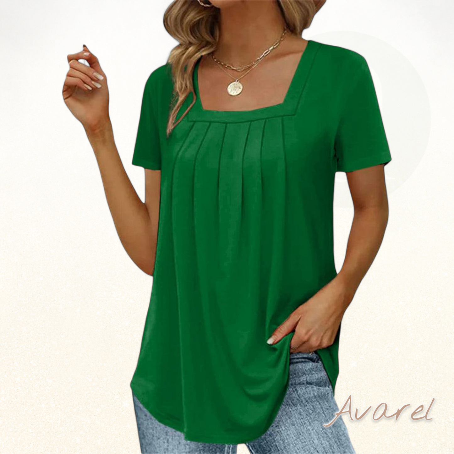 Stilvolls T-Shirt mit moderne quadratische Ausschnitt für e ch elegantä Look