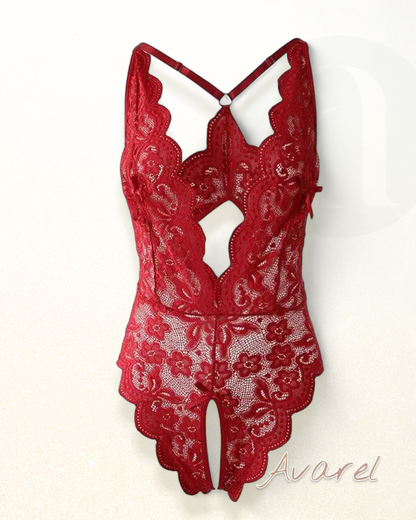 Verführerischer Spitzenpyjama ohni Schritt für unvergässlich Nächt