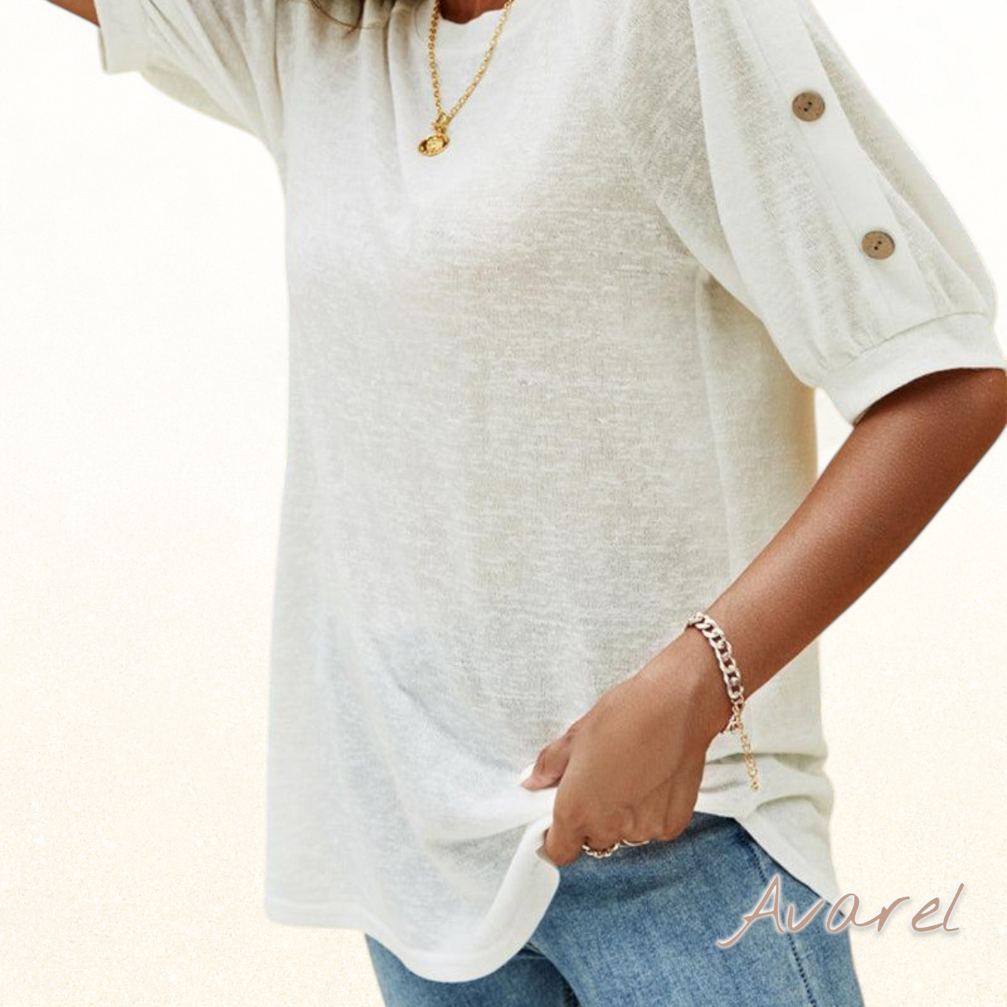 Stilvolls T-Shirt mit modische Knopfärmle für dr perfekti Look