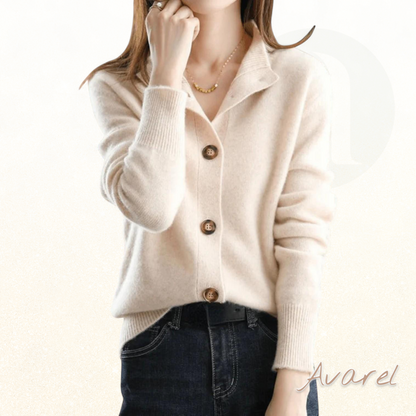 Cardigan Makahuri mit retro-Naht für e elegante und zeitlose Stil