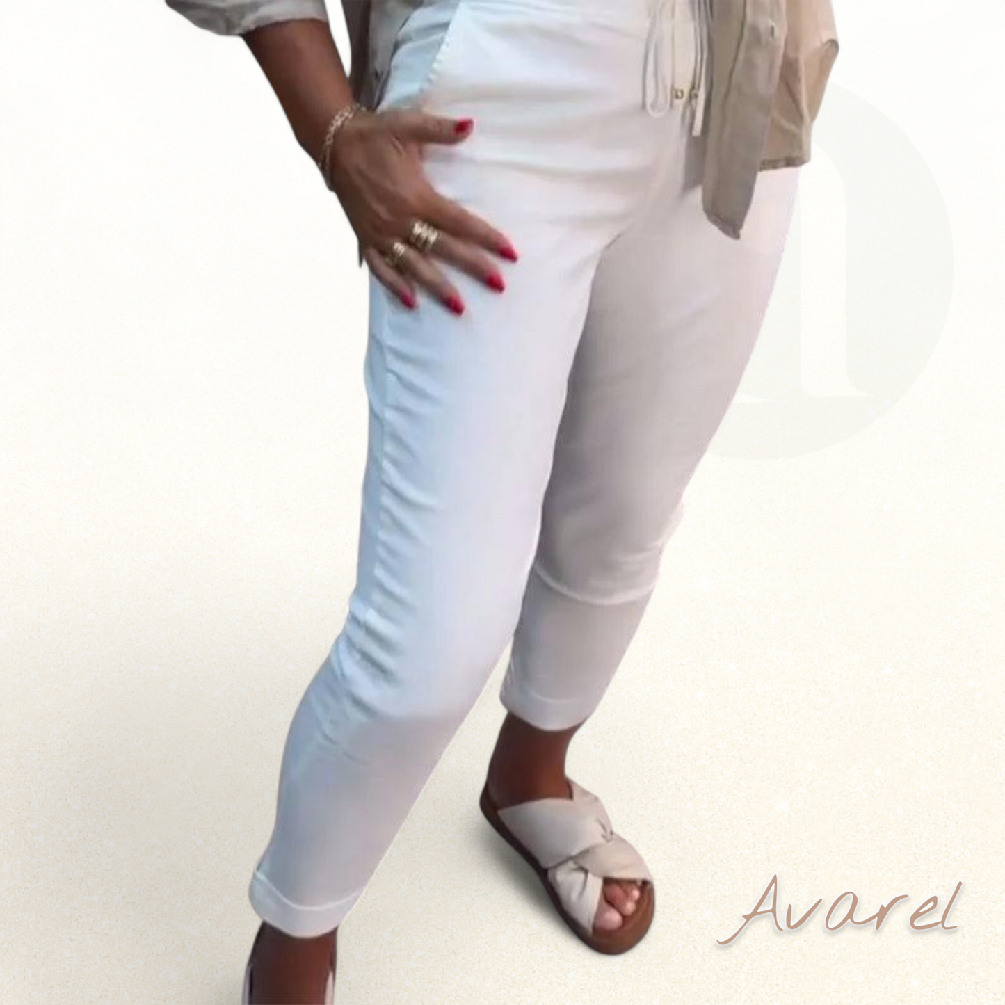 Schicke Bleistiftshose mit bequemem Kordelzug für de perfekte Look