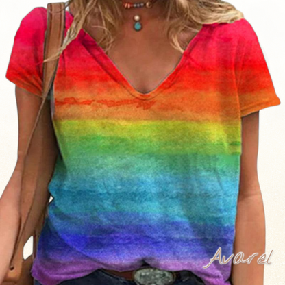 Bequemes V-Ausschnitt T-Shirt mit farbigem Regenbogen-Print für e ne lässige Look