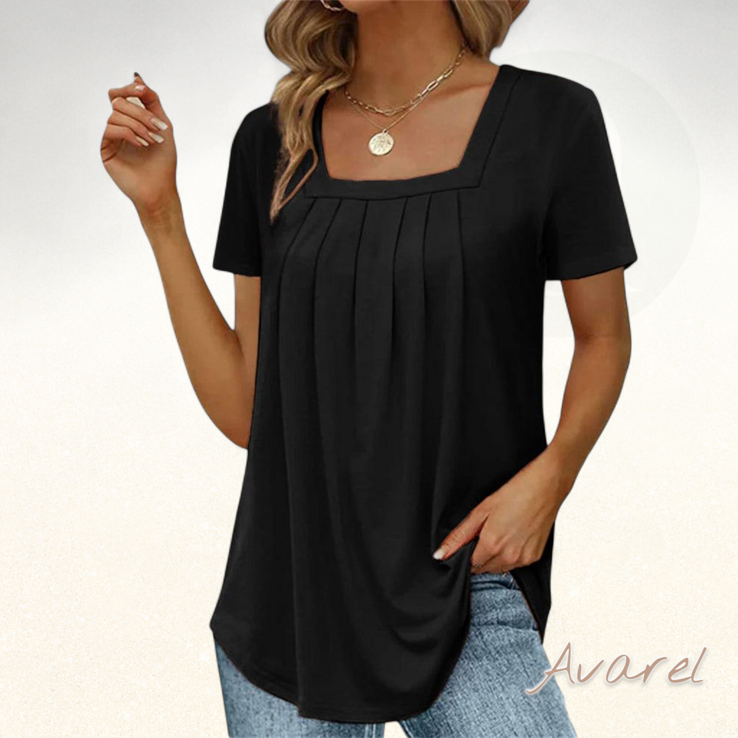 Stilvolls T-Shirt mit moderne quadratische Ausschnitt für e ch elegantä Look