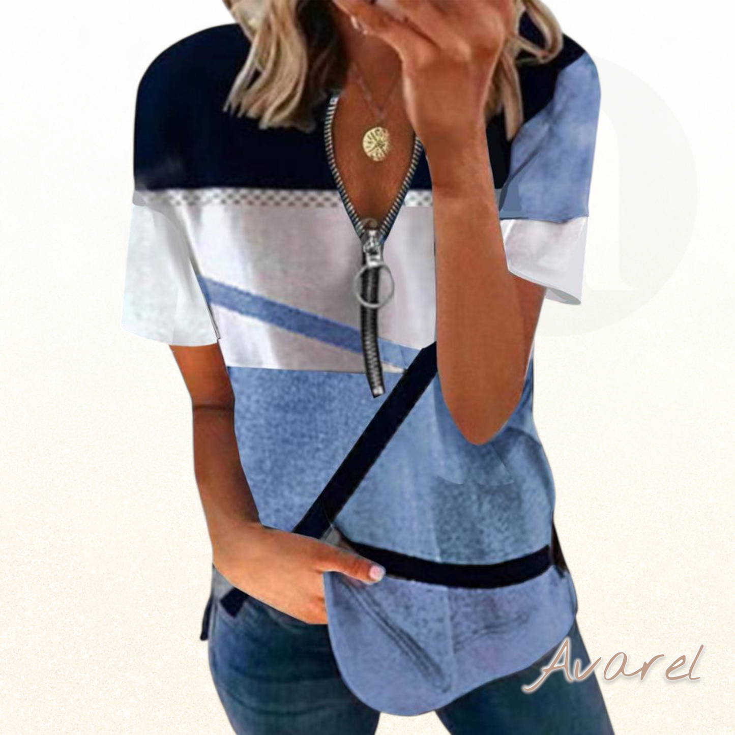 Stilvolles T-Shirt mit coolem Druck, churze Ärmel und praktischem Reißverschluss