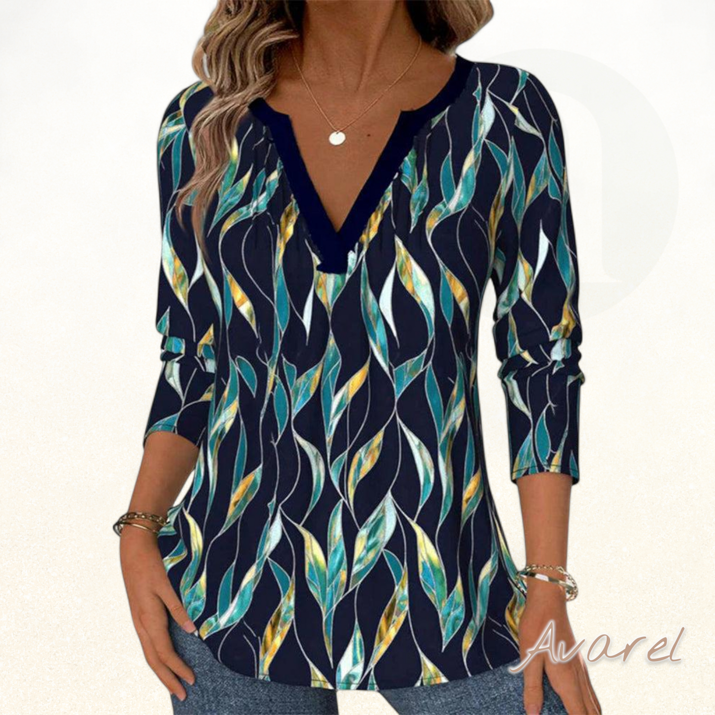 lässigs T-Shirt mit stilvollem Blätterdruck und V-Ausschnitt