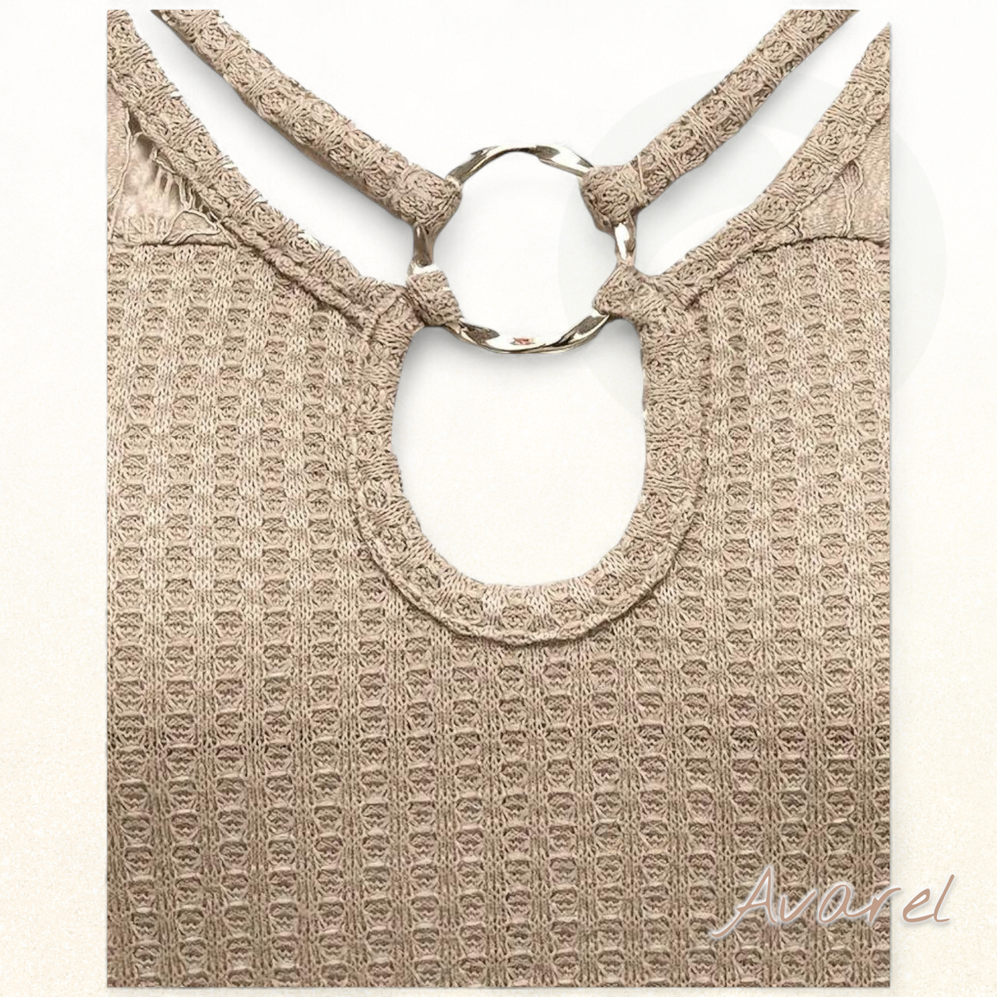 Stilvolls gstrickts T-Shirt mit Spitzeneinsatz für ne eleganten Look