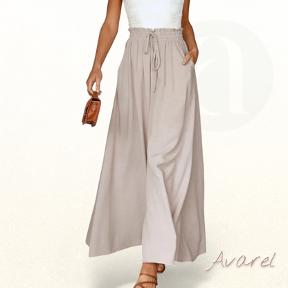 Eleganti eifärgige Hose mit wiitem Bein und hohem Taillendesign für stilvoll Komfort