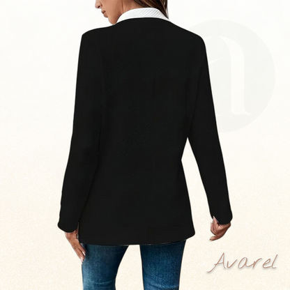 Modischer Mantel mit Kontrastfarb für en stilvolle Look