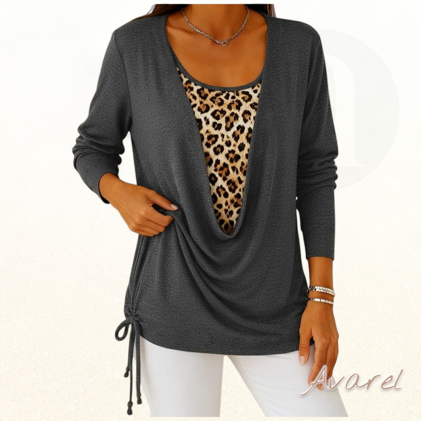 Stylisch Leopardenmuster T-Shirt mit fäärbe Zweiteilung und Schnür-Detail