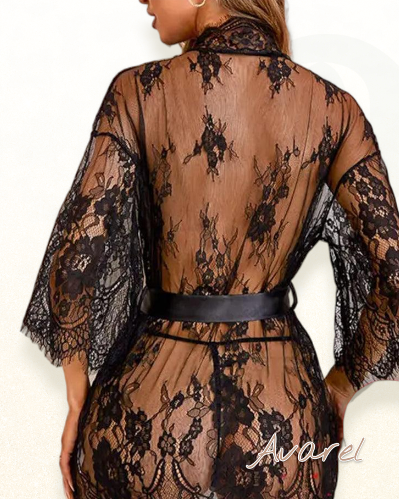 Stilvolle einfarbigi Spitze-Pyjama für Damen