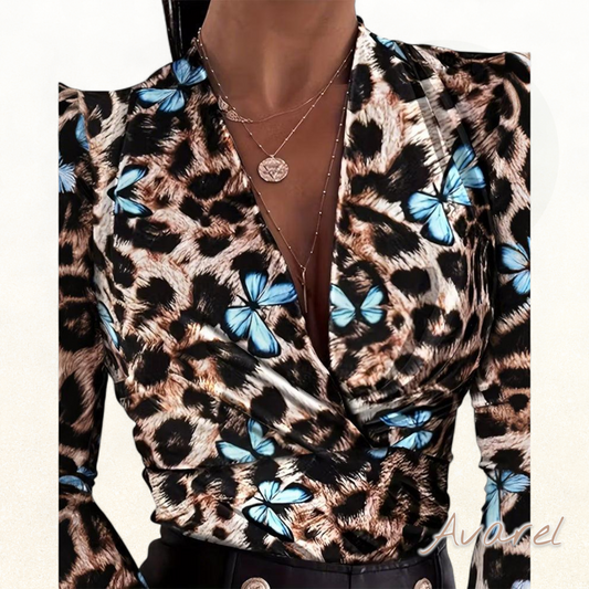 Trendigs Leopard- und Schmetterlingsmuster – Top-Modestück