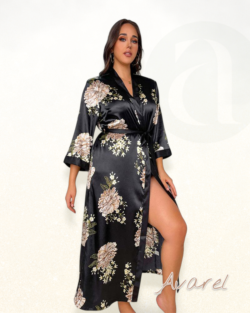 Verführerisch bedruckts Seideimitat-Pyjama-Kleid für stilvolle Nächte