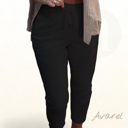 Schicke Bleistiftshose mit bequemem Kordelzug für de perfekte Look