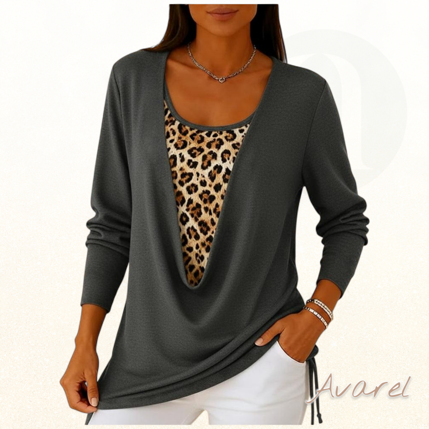 Stylisch Leopardenmuster T-Shirt mit fäärbe Zweiteilung und Schnür-Detail