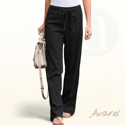 Bequemi Hose mit gschtader Beinlinie und elastischem Bund für optimale Komfort