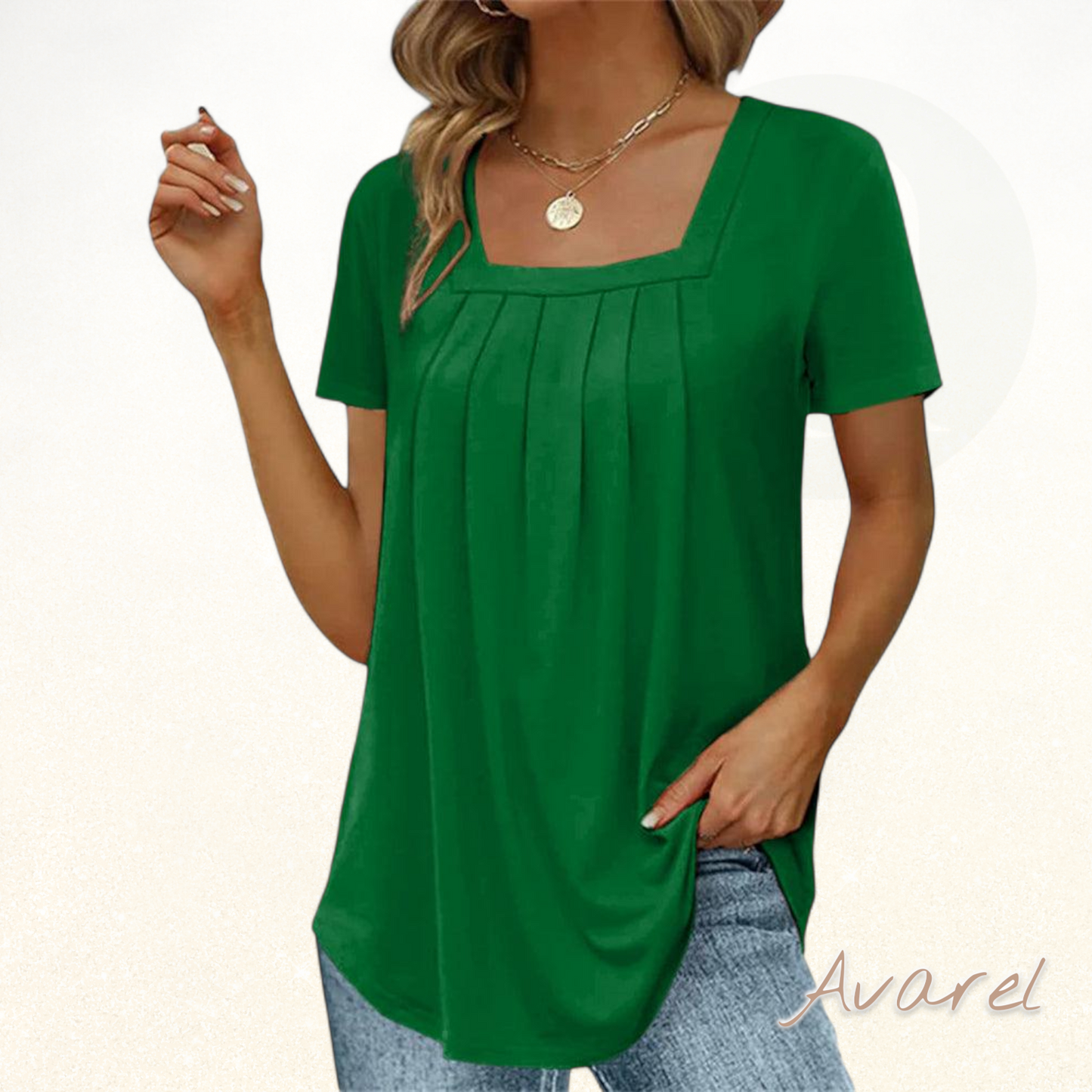 Stilvolls T-Shirt mit moderne quadratische Ausschnitt für e ch elegantä Look