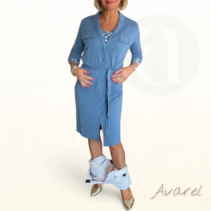 Stilvolle, knopfbare Mantel in elegante Uni-Farbe für en lässige Look