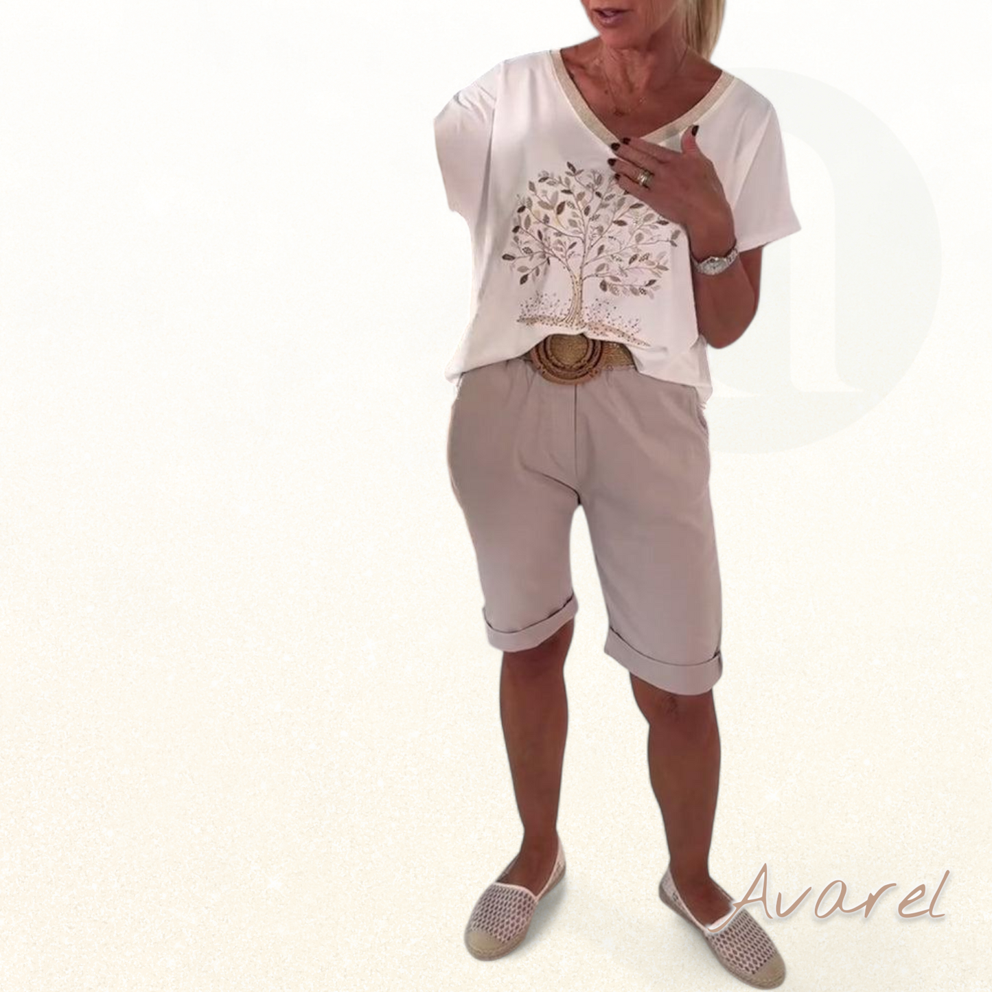 Vielseitigs bedruckts T-Shirt mit V-Ausschnitt für jed Anlass