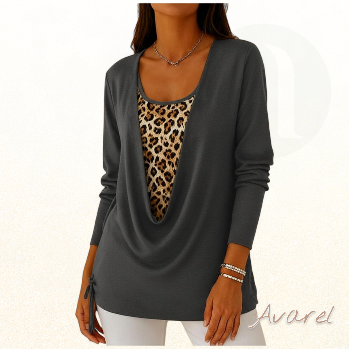 Stylisch Leopardenmuster T-Shirt mit fäärbe Zweiteilung und Schnür-Detail