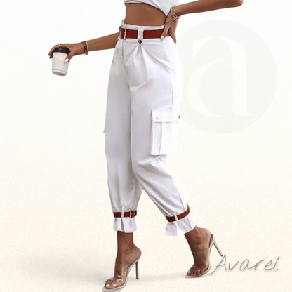 Bequemi Cargohose mit stilvolle einfarbige Taschen