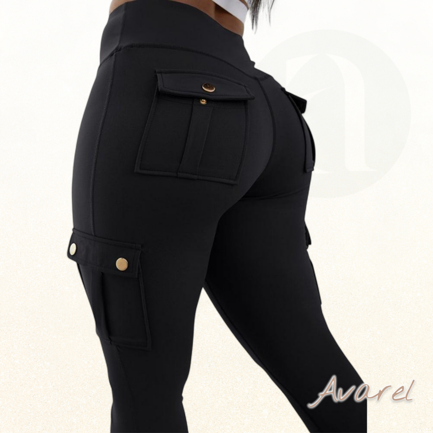 Schnäll trocknendi Po-Lift-Hose mit Hochbundi für en perfekt Sitz