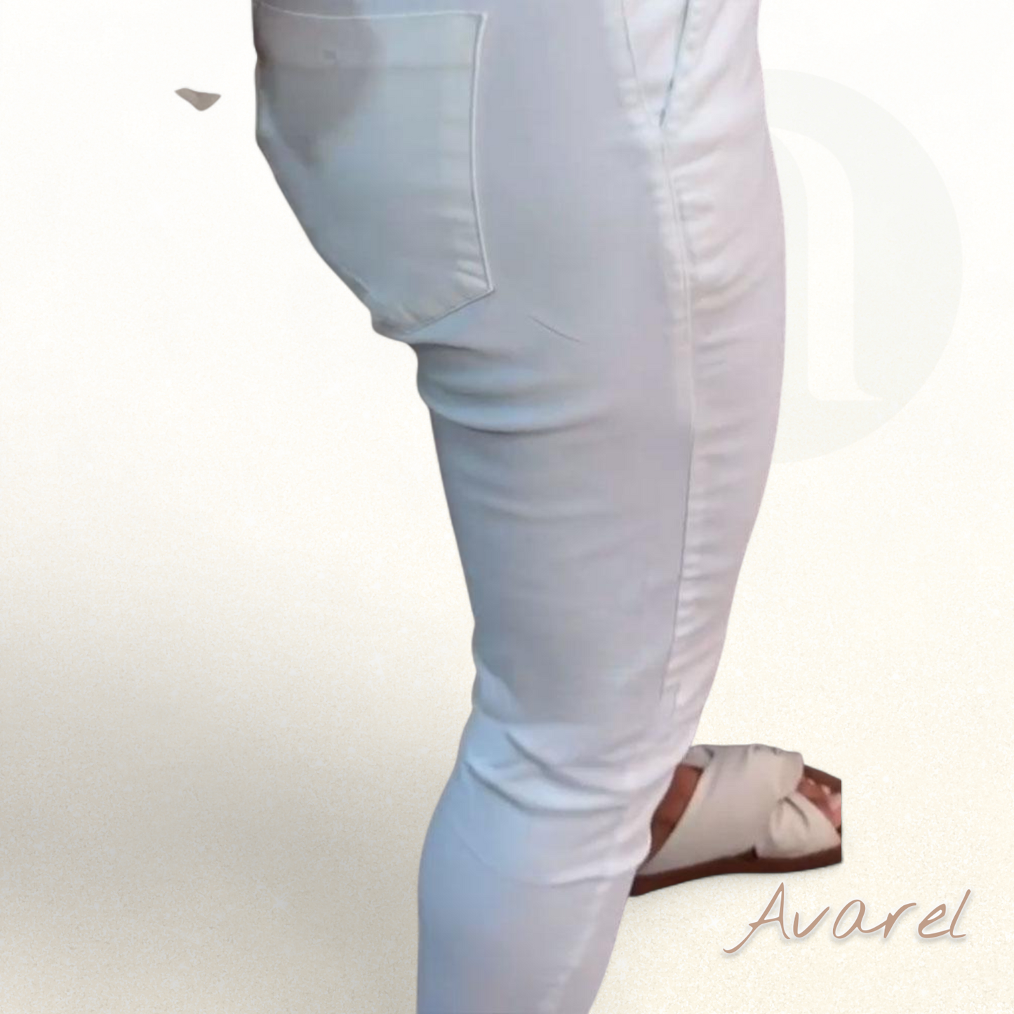 Schicke Bleistiftshose mit bequemem Kordelzug für de perfekte Look