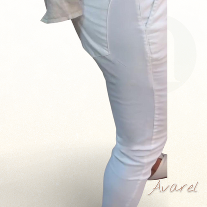 Schicke Bleistiftshose mit bequemem Kordelzug für de perfekte Look