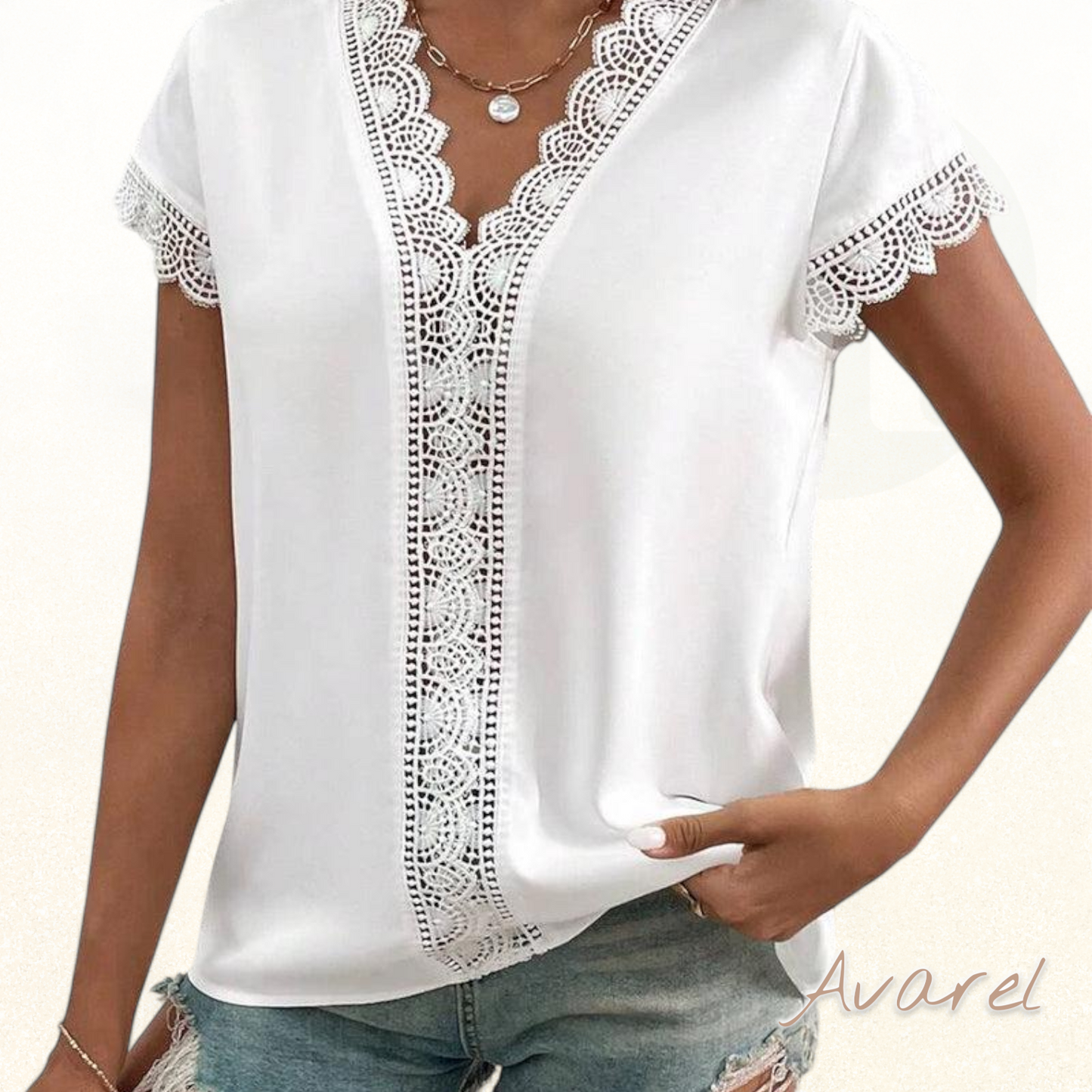 Stylischs einfarbigs T-Shirt mit elegante Spitzen-Detail