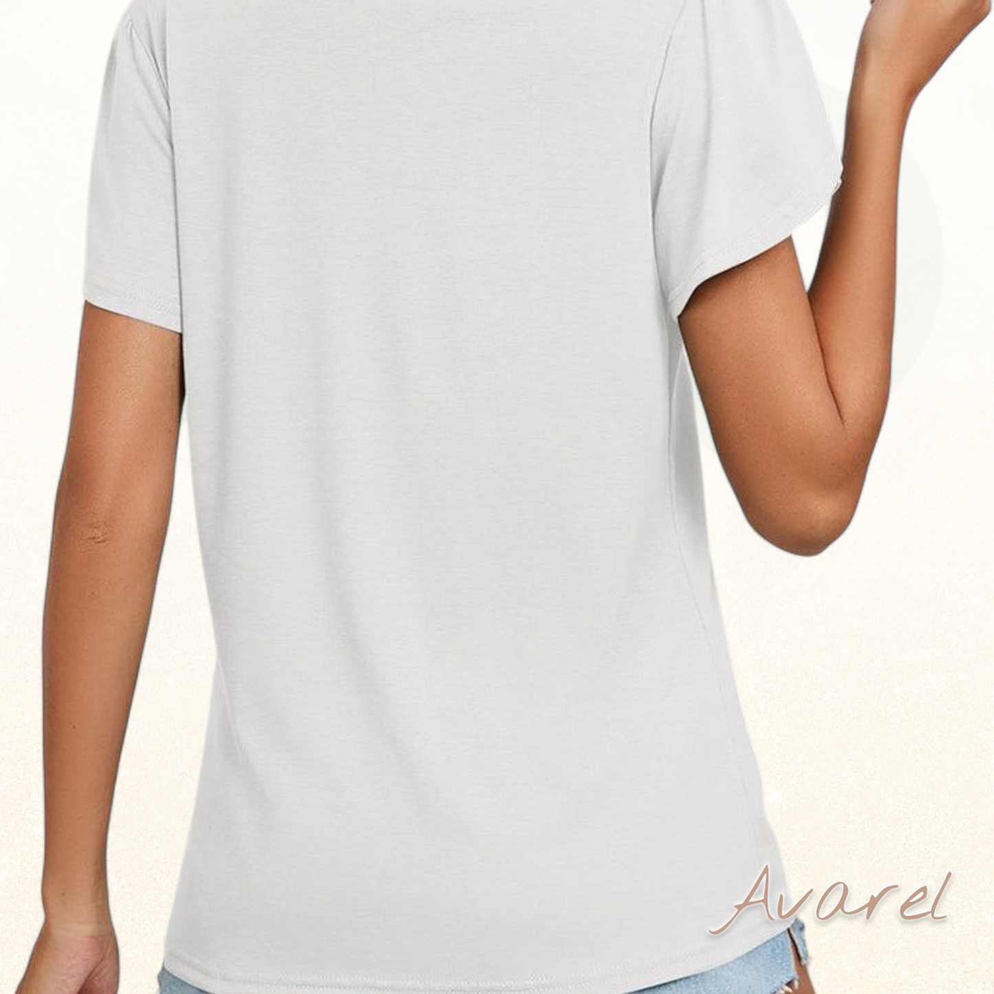 Elegants eifärbigs T-Shirt mit stilvolle Rüschenärmel