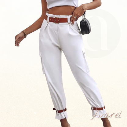 Bequemi Cargohose mit stilvolle einfarbige Taschen