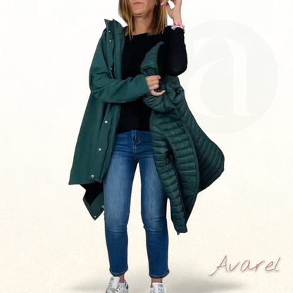 Stilvoller eifarbiger Mantel mit abnehmbarer Kapuze, Reißverschluss und Knopfverschlüsse