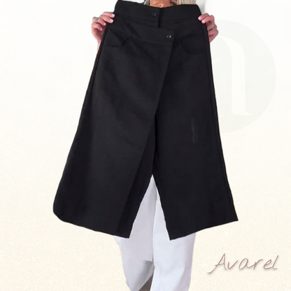 Stylisch(e) einfarbigi asymmetrisch Freizeithos für en lässige Look