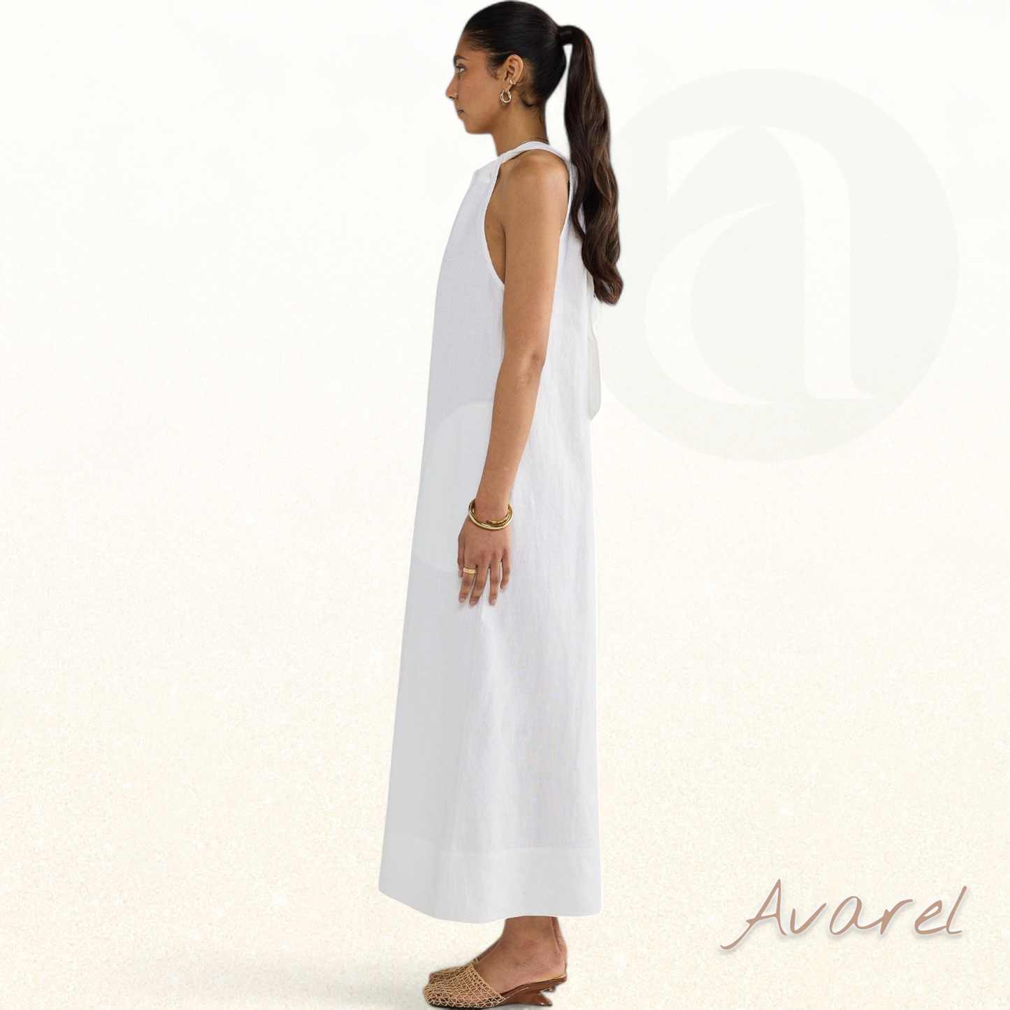 Chices Strandkleid mit Leinengürtel für sommerlichen Stil und glamouröse Eleganz