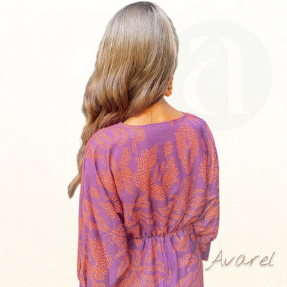 Elegantes Blush-Kleid zum perfekten und modischen Erscheinungsbild