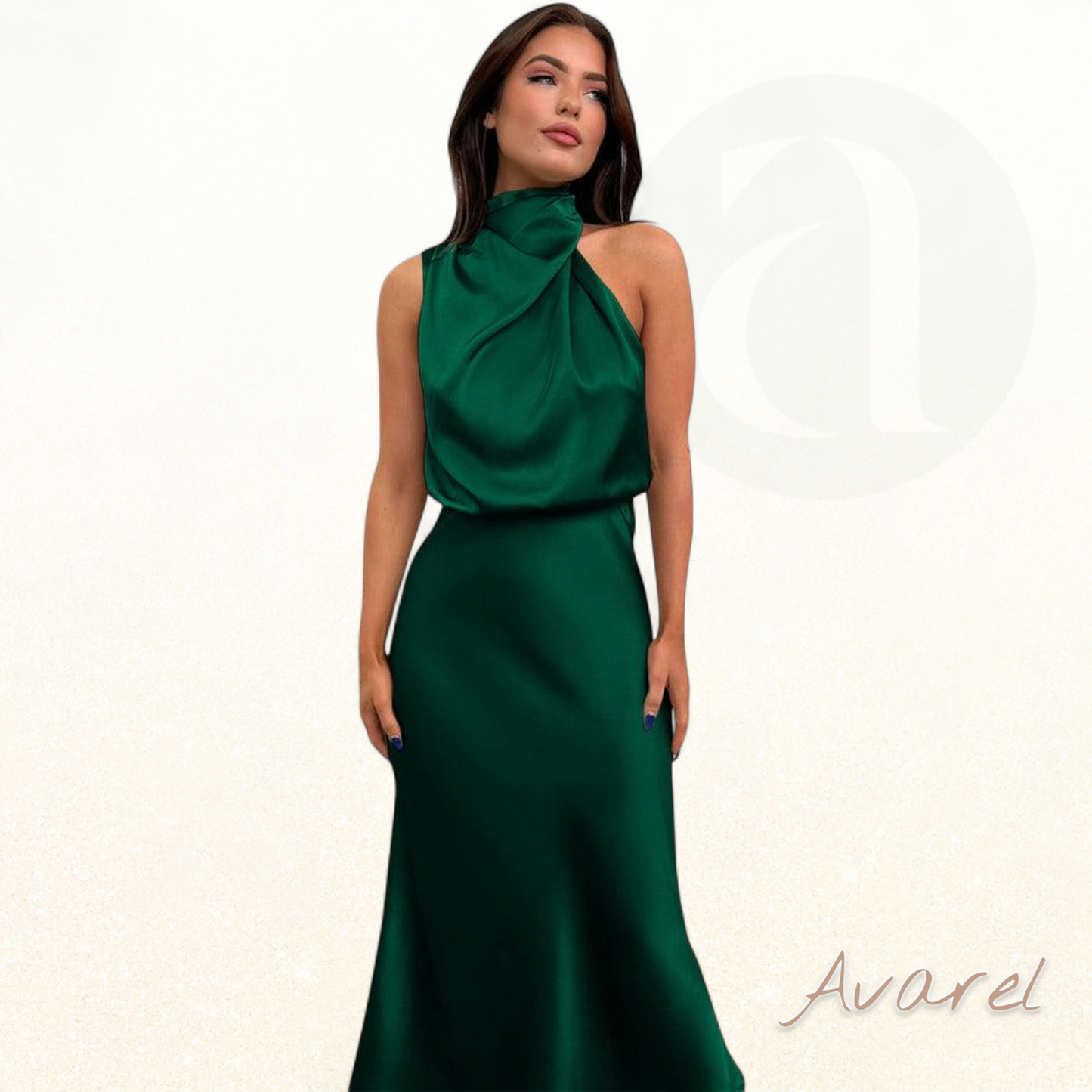 Elegantes Brautkleid aus Satin ärmellos mit Neckholder für einen besonderen Anlass