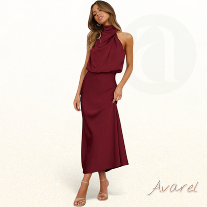 Elegantes Brautkleid aus Satin ärmellos mit Neckholder für einen besonderen Anlass