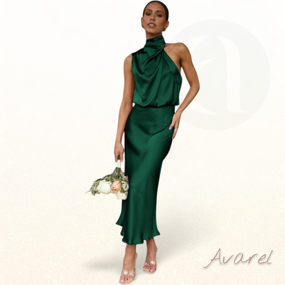 Elegantes Brautkleid aus Satin ärmellos mit Neckholder für einen besonderen Anlass