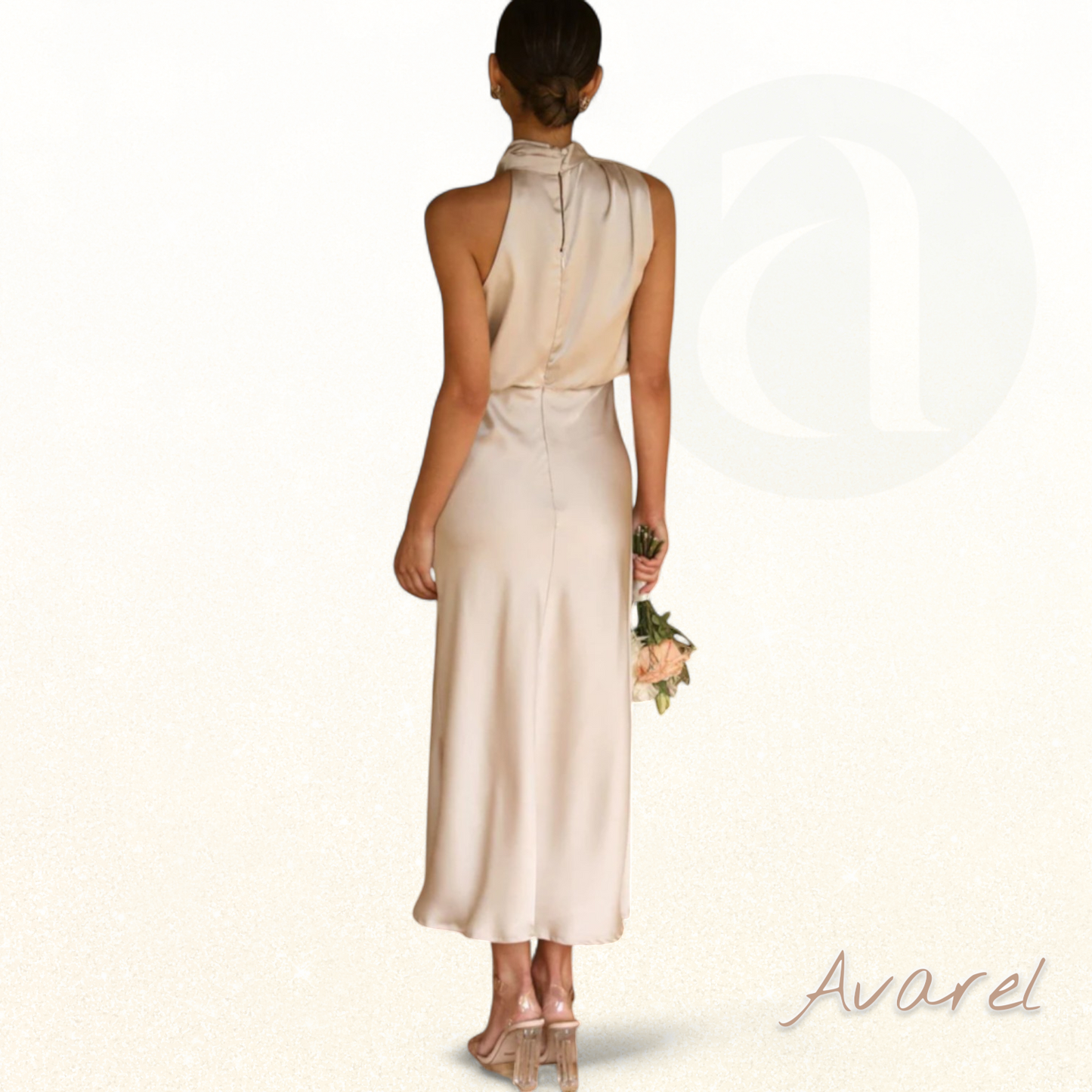 Elegantes Brautkleid aus Satin ärmellos mit Neckholder für einen besonderen Anlass