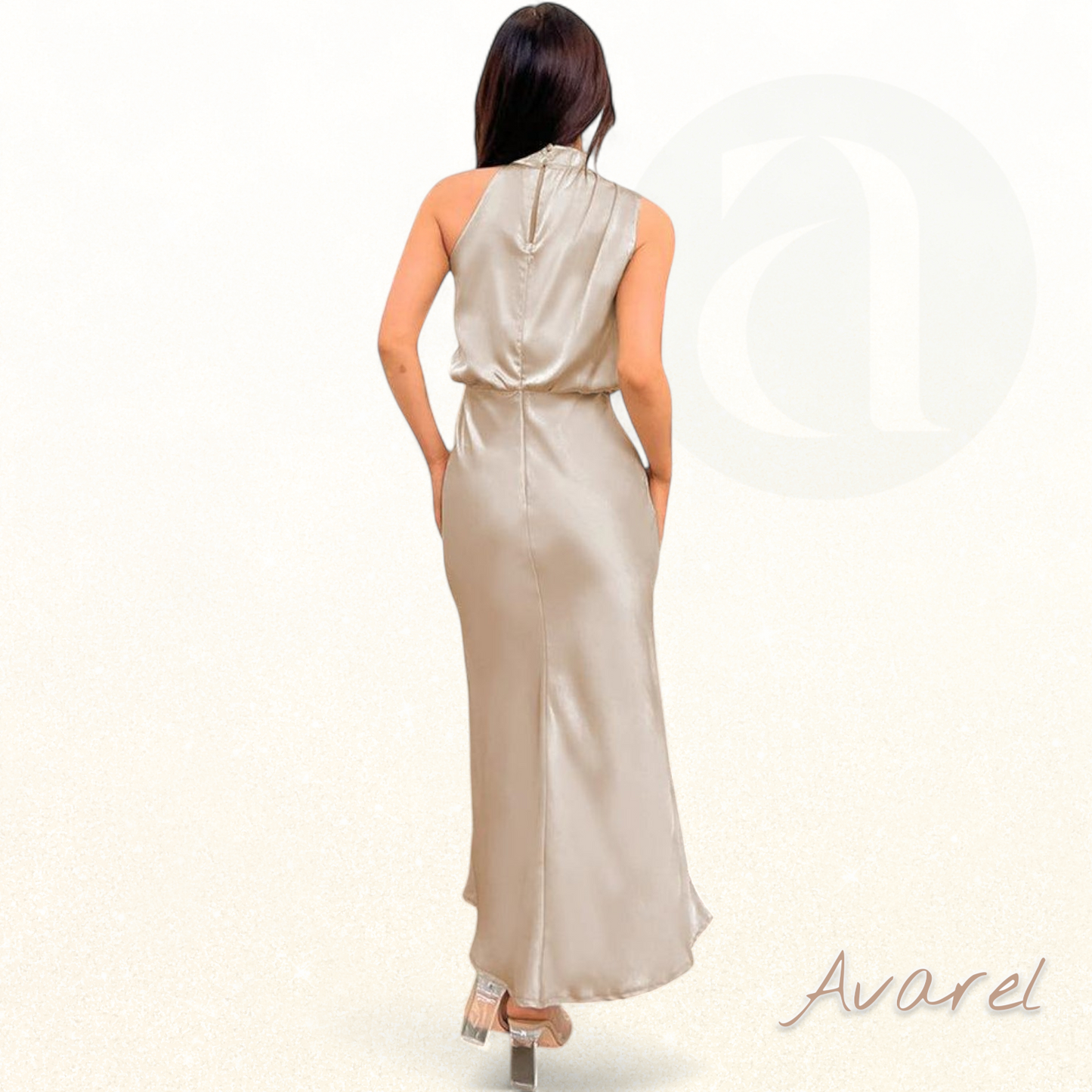 Elegantes Brautkleid aus Satin ärmellos mit Neckholder für einen besonderen Anlass