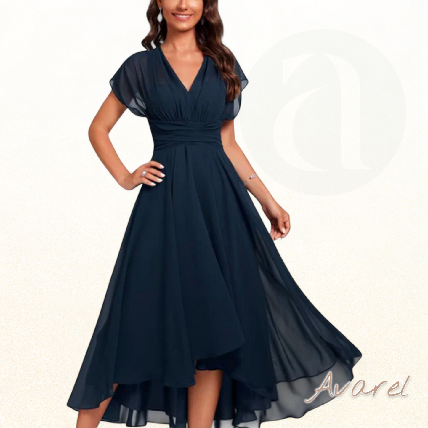 Elegantes Damenkleid mit V-Ausschnitt und Kurzarm - knielang bis midpoint Wade