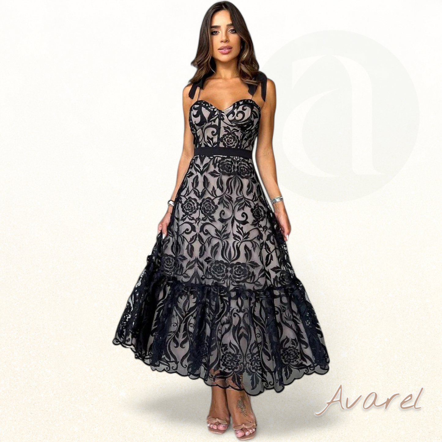 Elegantes Mitternachtsblumen-Stillleben – Verleihen Sie Ihrem Raum Stil und einzigartigen Charme