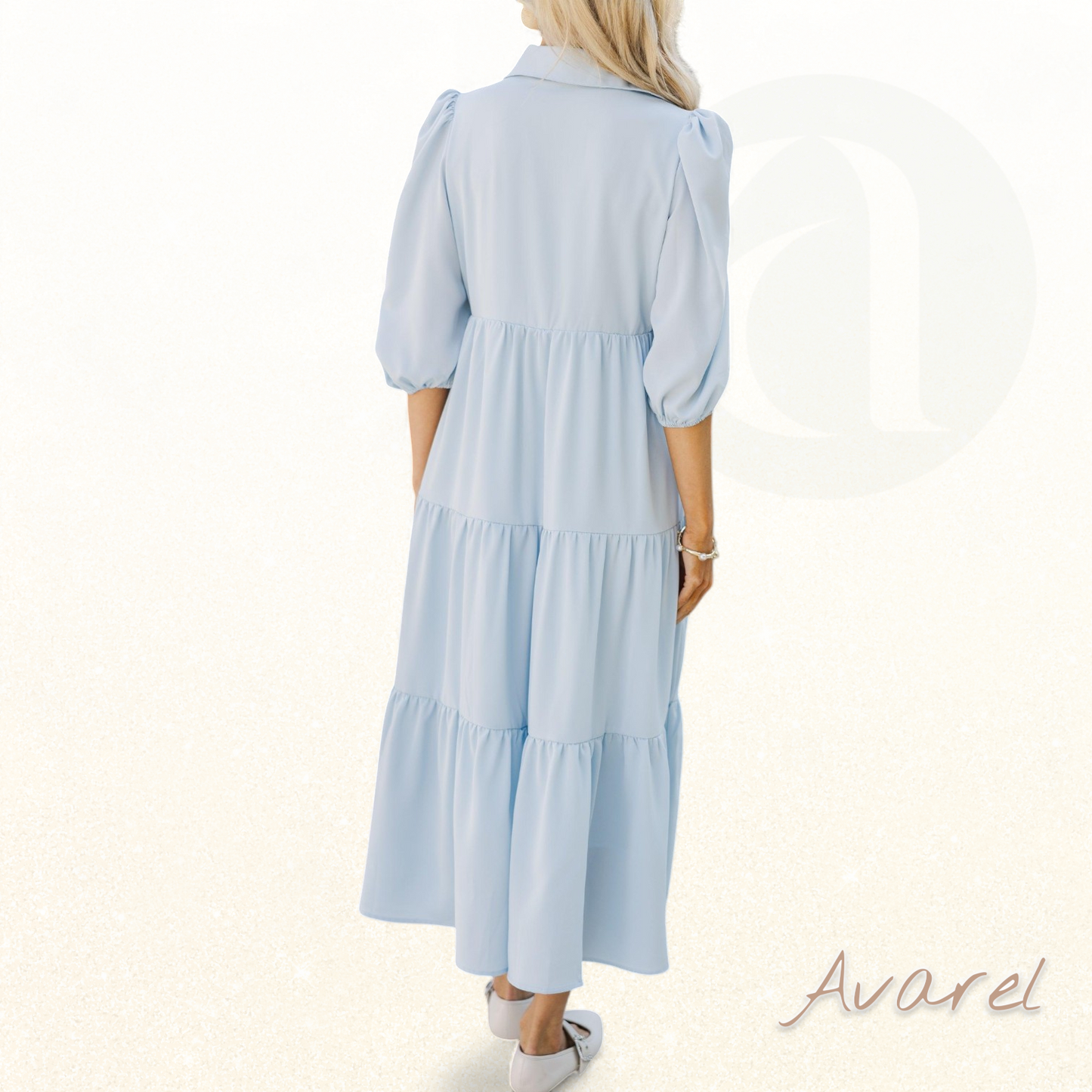 Elegantes blau gestreiftes Midikleid – Perfekt für besondere Anlässe