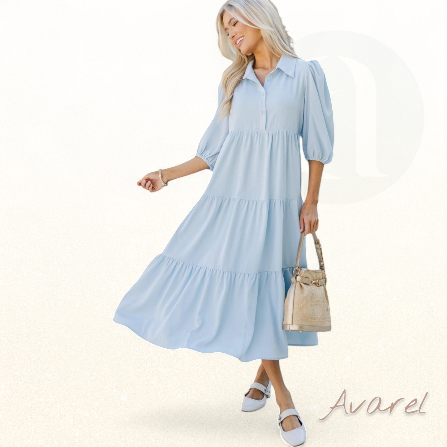 Elegantes blau gestreiftes Midikleid – Perfekt für besondere Anlässe