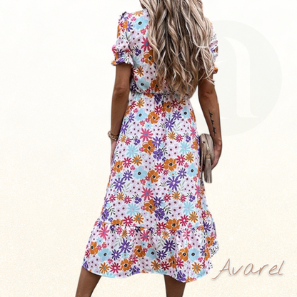 Elegantes, floral gemustertes Hemd für einen makellosen Stil