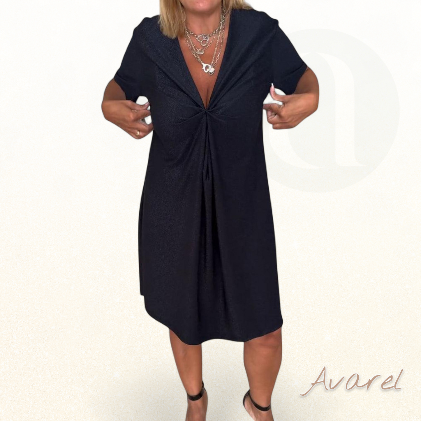 Elsa | Elegantes Twist-Kleid mit V-Ausschnitt – Perfekt für einen atemberaubenden und selbstbewussten Look bei jeder Gelegenheit