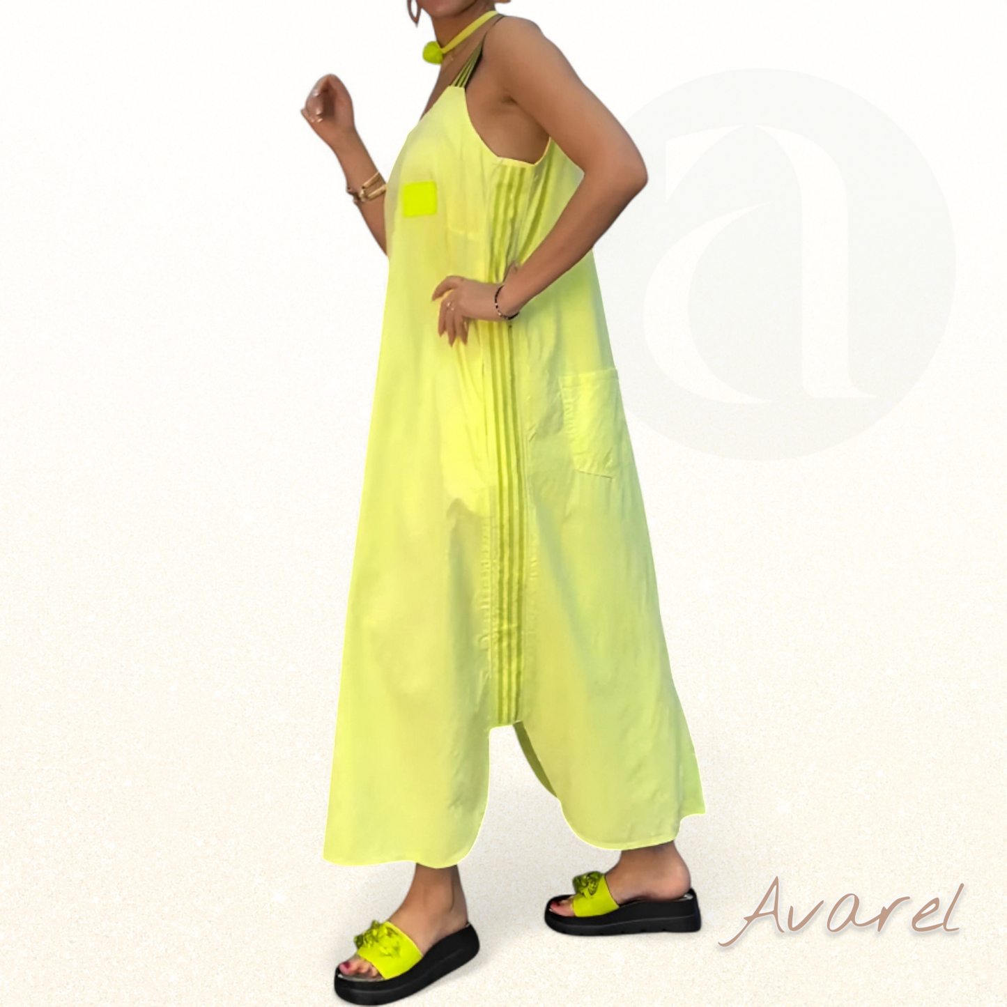 Lunara - Elegantes gestreiftes Kleid für unvergessliche Momente